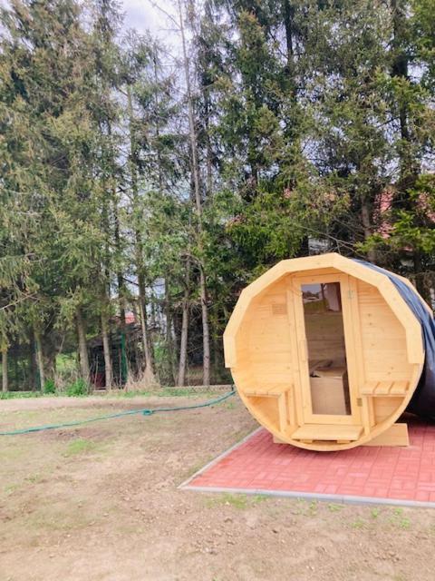 Kalinowy Sad Domki Z Jacuzzi I Sauna Mikołajki Exteriér fotografie